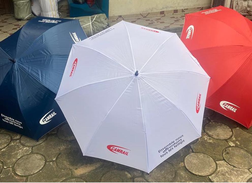Ensemble des parapluies Camrail (bleu, rouge, blanc)